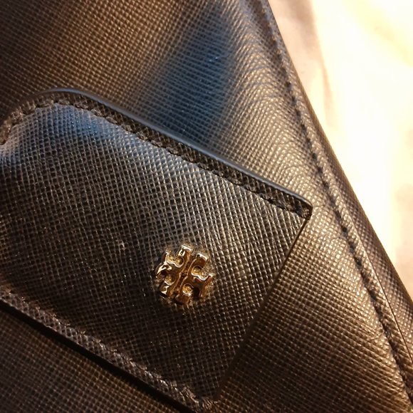 Tory Burch Robinson double zip tote - Picture 2 of 11